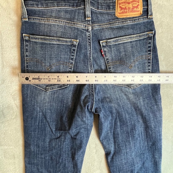 Levi's 725 High Rise Boot cut Women's Jeans sz 26 Classic Casual Comfort & Fit - Picture 15 of 16
